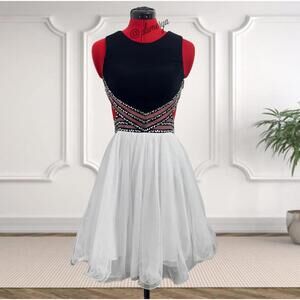 Blondie Nites Backless Beaded Mini Prom Fairy Whimsigoth Dress Juniors Size 3